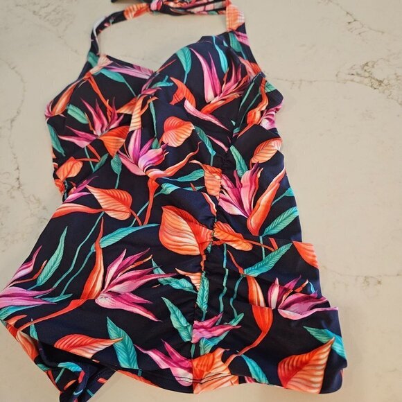 TOMMY Bahama Size Medium Birds Of Paradise Halter Cup Swim Tankini Top Multi - Picture 9 of 12